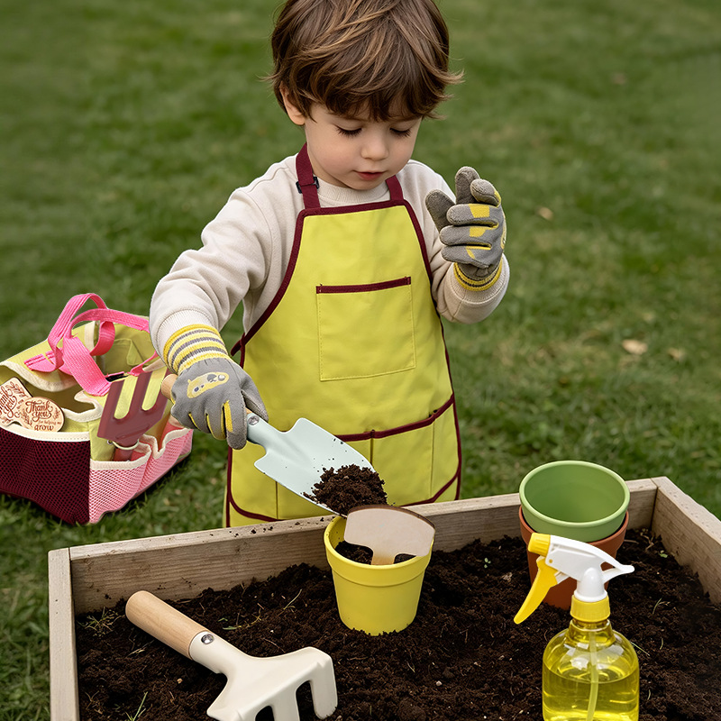 ชุดเครื่องมือทำสวนสำหรับเด็ก ข - Gardening Tools Gift Set บทวิจารณ์และราคา