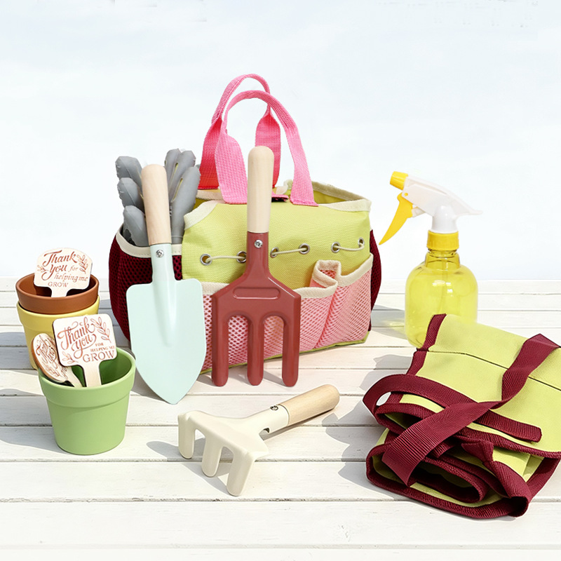 ชุดเครื่องมือทำสวนสำหรับเด็ก ข - Gardening Tools Gift Set บทวิจารณ์และราคา